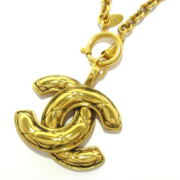 Auth CHANEL - Gold Hardware Necklace - Picture 1 of 6